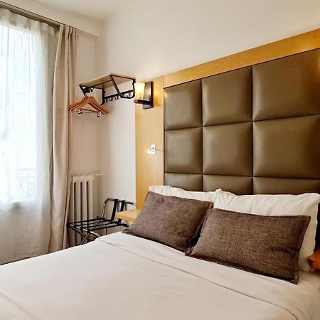 Hotel De France 18 Париж Экстерьер фото