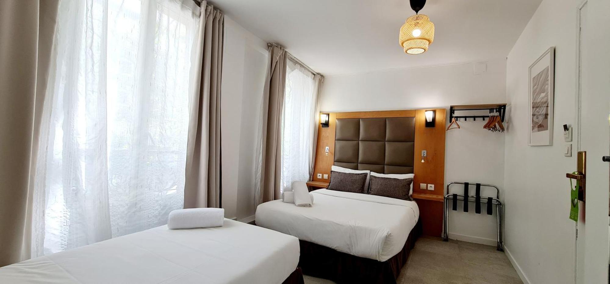 Hotel De France 18 Париж Экстерьер фото